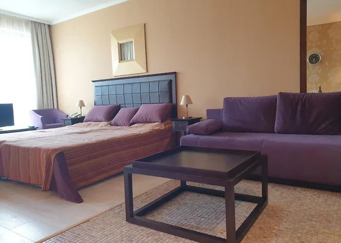 Sunny - Royal Apartmán *