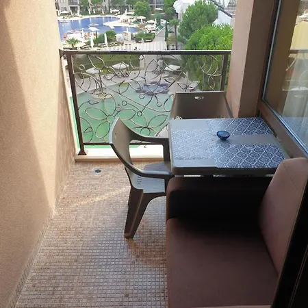 Apartamento Sunny - Royal