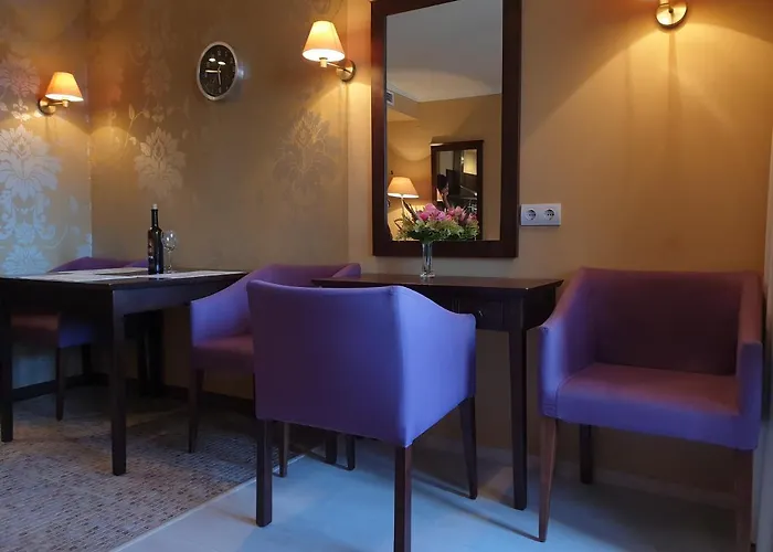 Sunny - Royal Апартаменты *